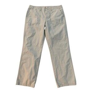Levi's Women's size 30 Beige Straight Leg Relaxed Cotton Chino Pants